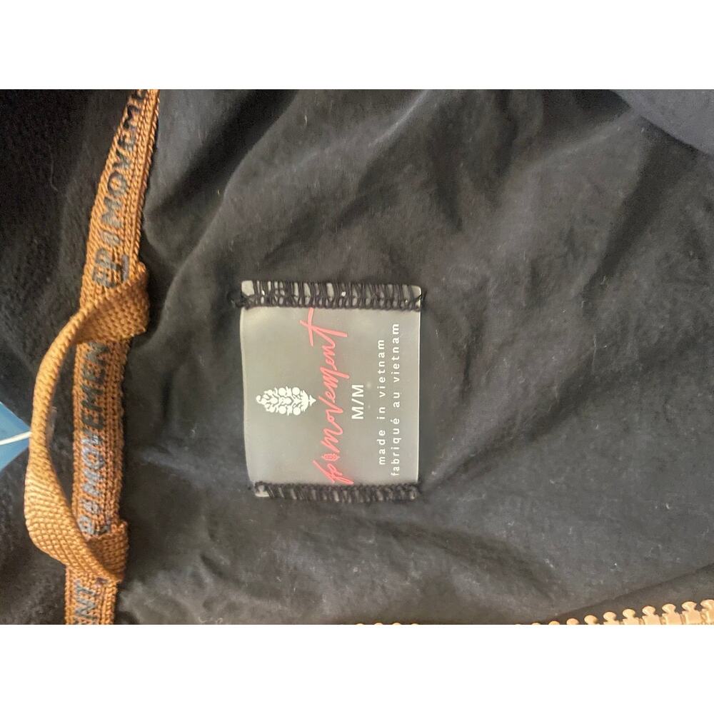 FP Movement In a Pillow Packavle Puffer Pullover - Picture 6 of 6